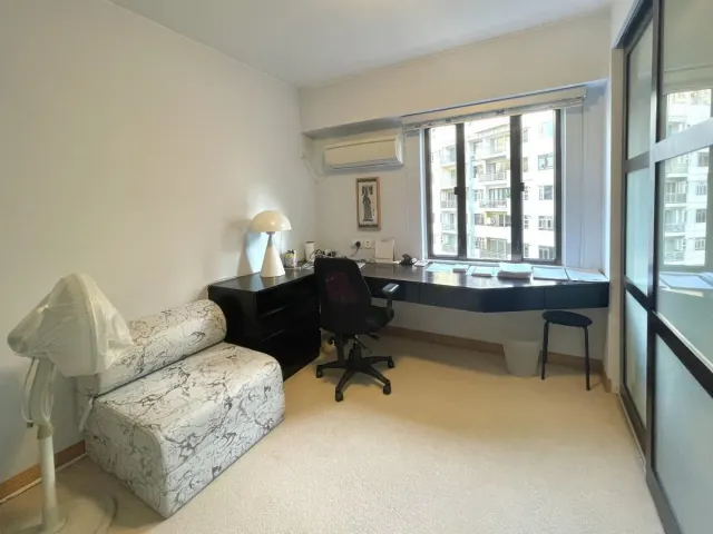PARK VIEW COURT 恆柏園 – 17