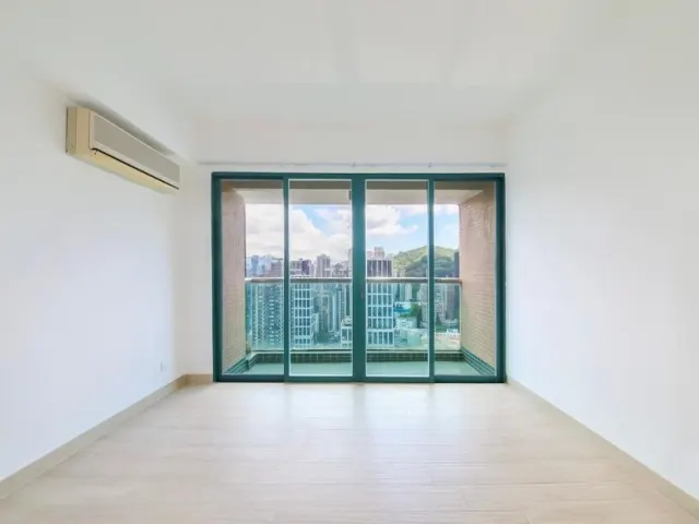 CAROLINE GARDEN – 8