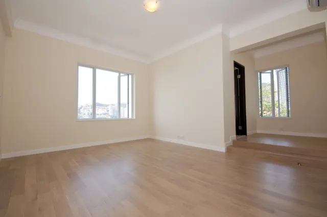 27-31 SOUTH BAY ROAD – 6