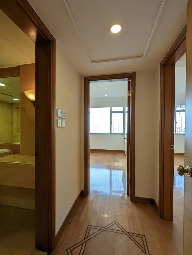 Evergreen Villa 松柏新村 – 3