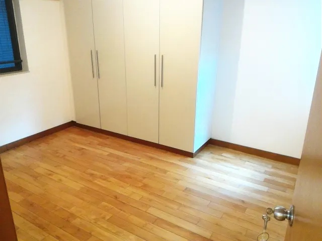 12 TUNG SHAN TERRACE – 25