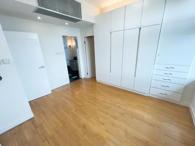 37 REPULSE BAY ROAD – 12