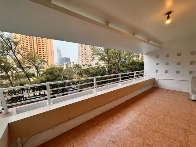 PINE COURT 翠峰園 – 3
