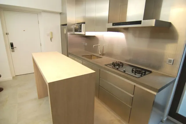GOLDEN PHOENIX COURT + TERRACE – 5