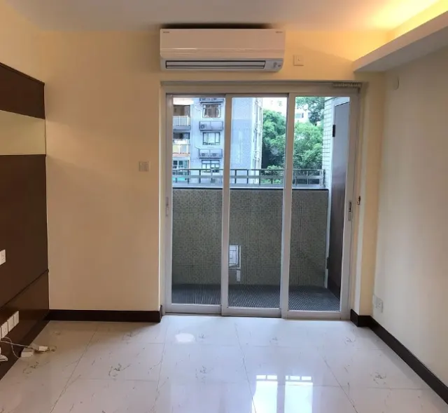 ROYAL COURT, TAI HANG