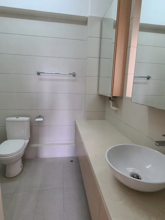 GRAND HOUSE 柏齡大廈 – 16