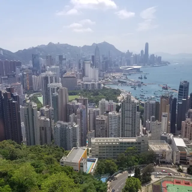 EVELYN TOWER 雲景台