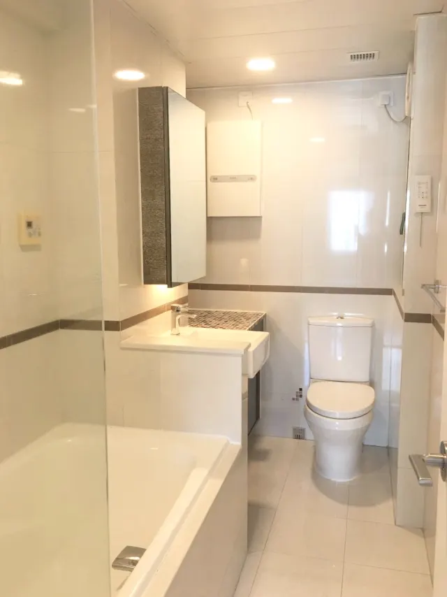 GRANDVIEW TOWER – 2