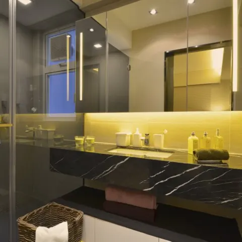 SUN HING MANSION 日興樓 – 4