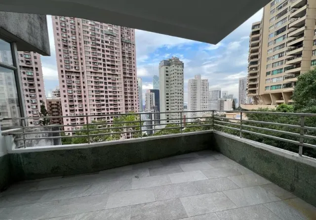 BREWIN COURT 明雅園