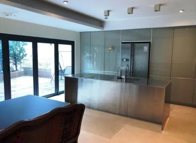 REPULSE BAY HEIGHTS – 11