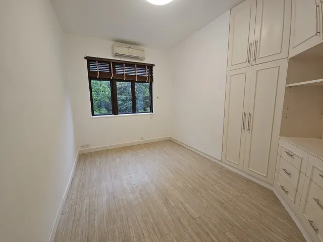MAN YUEN GARDEN 文苑 – 12