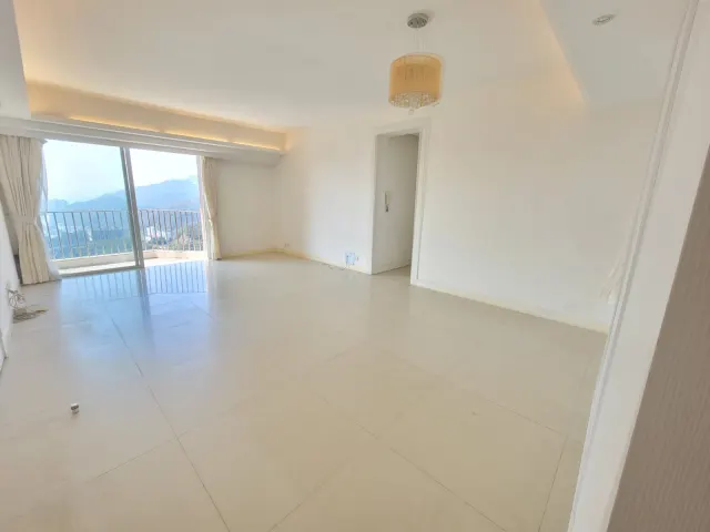 BRENTWOOD 蔚峰園 – 13