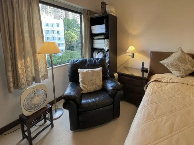 PARK VIEW COURT 恆柏園 – 23