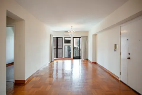 DRAGONVIEW COURT