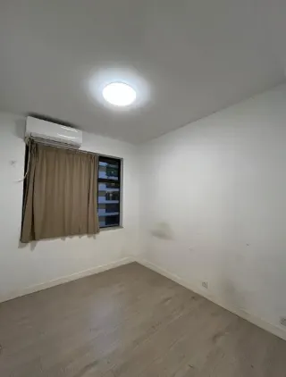 PARKWAY COURT 寶威閣 – 7