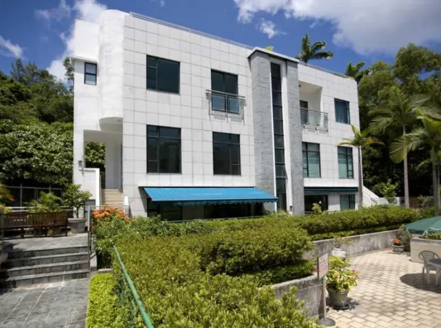 28 Stanley Village Road + TERRACE – 2