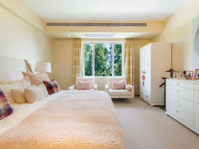 Grosse Pointe Villa – 5