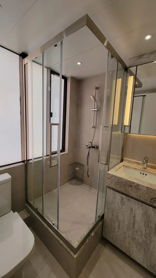 1 ROBINSON ROAD – 19