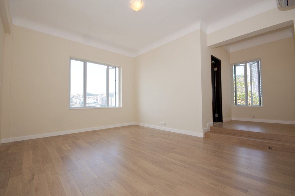 27-31 SOUTH BAY ROAD – 6