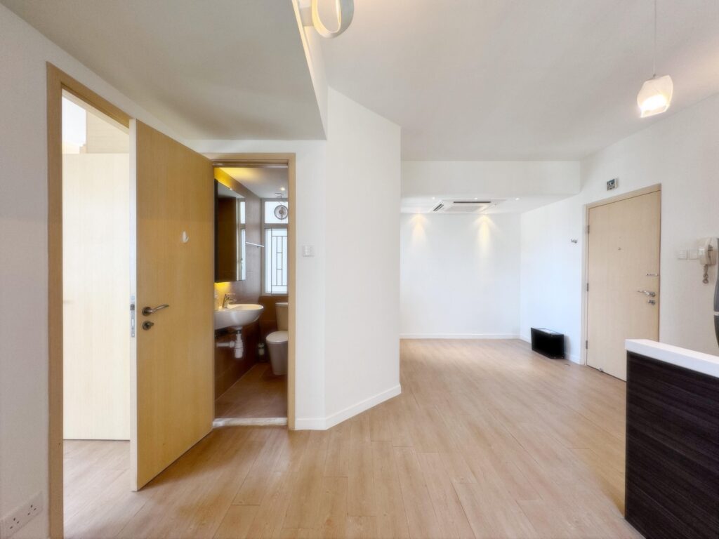 GOLDEN PHOENIX COURT – 5