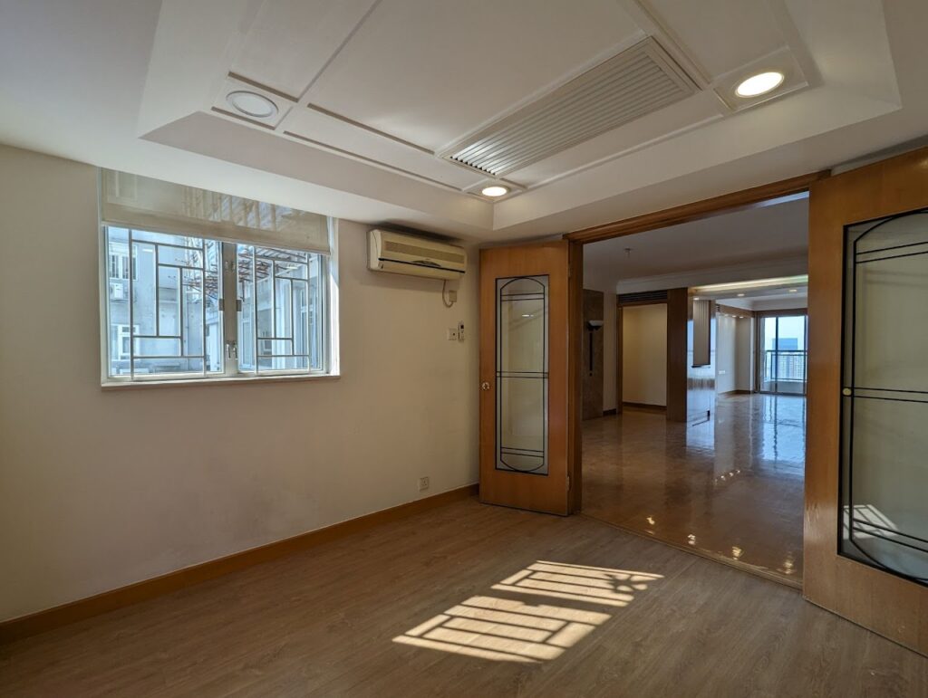 Evergreen Villa 松柏新村 – 15