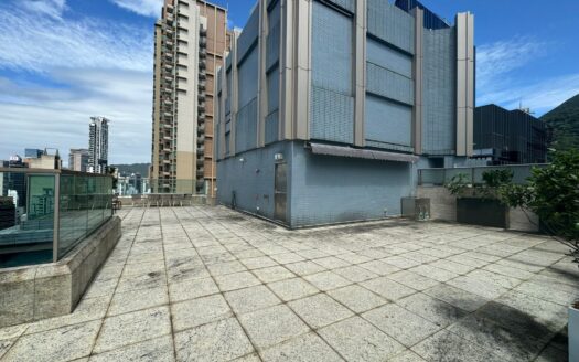 THE AVENUE PENTHOUSE