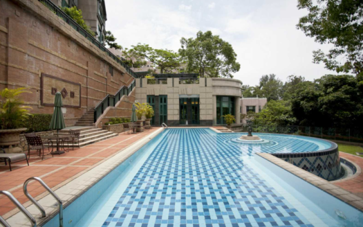 12 SHOUSON HILL ROAD