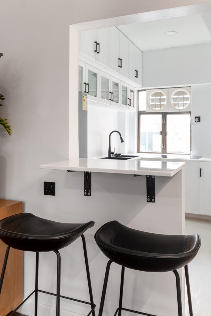 147 CAINE ROAD – 4