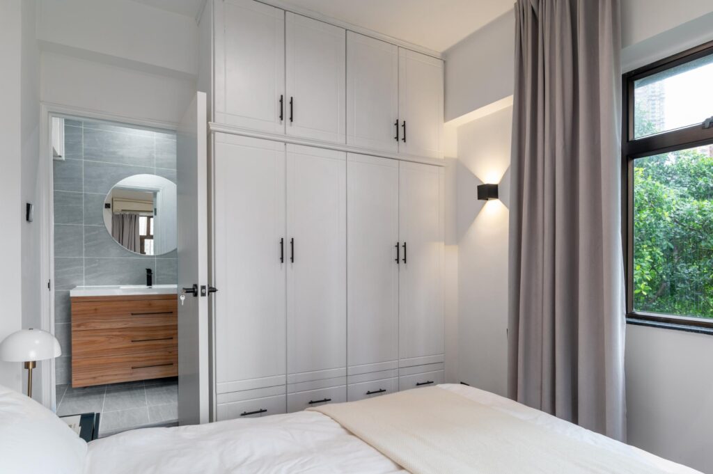 147 CAINE ROAD – 7