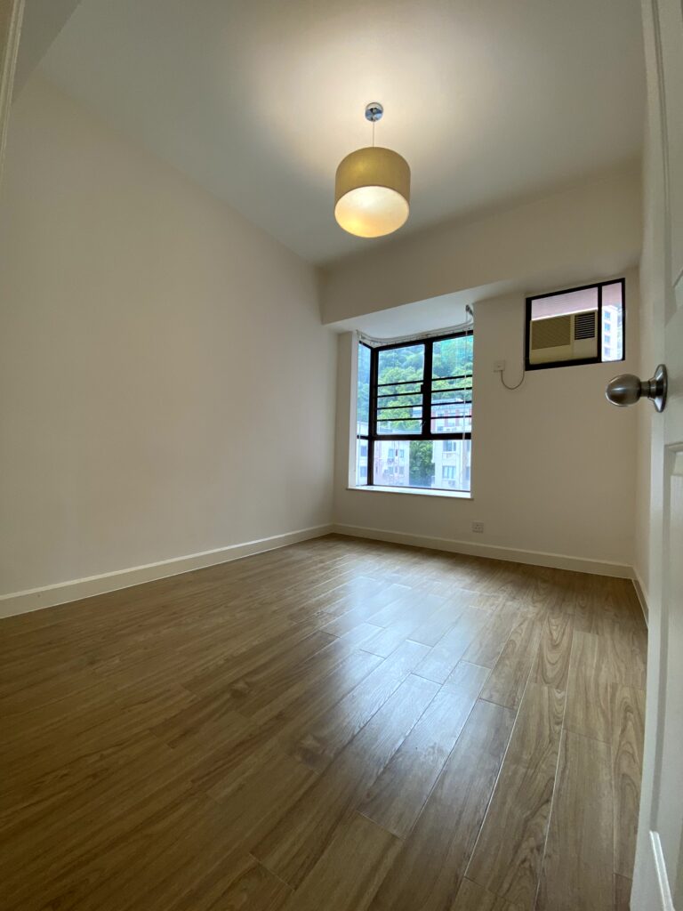 DRAGONVIEW COURT – 11