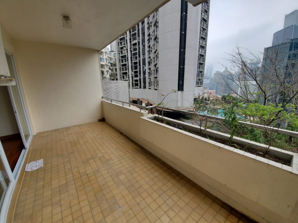 Catalina Mansions 嘉年大廈 – 1