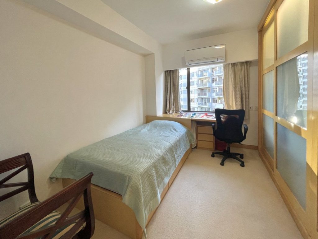 PARK VIEW COURT 恆柏園 – 19