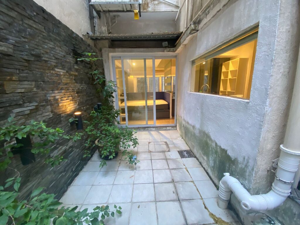 WING WA MANSION – 11