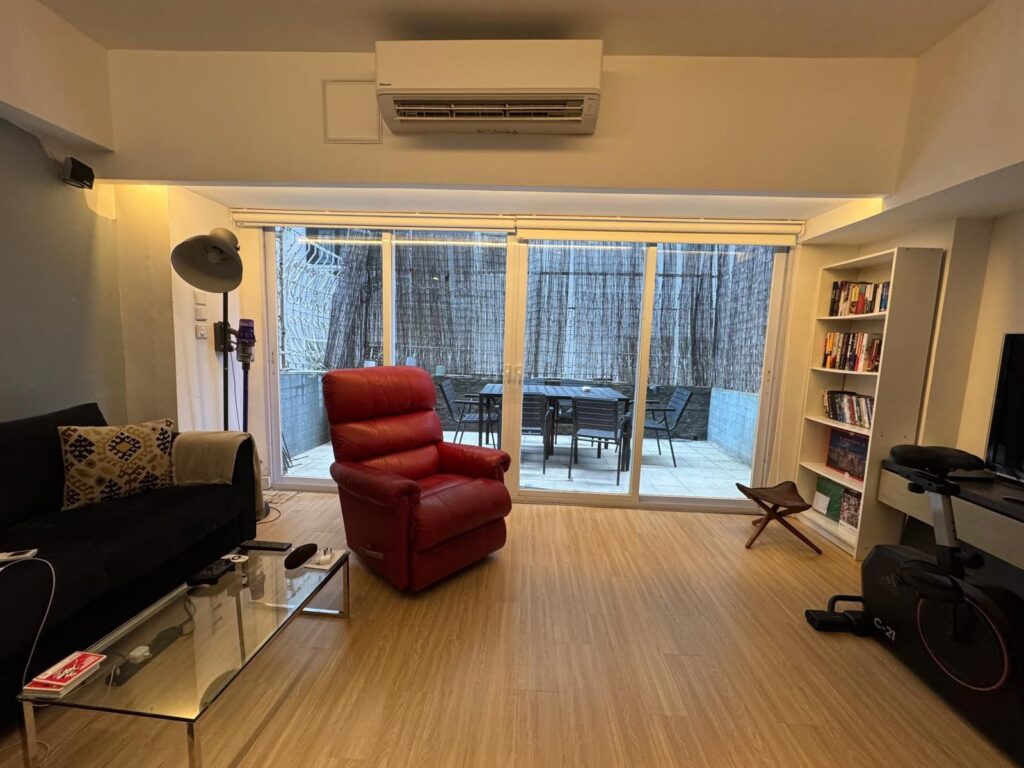 WING WA MANSION – 9