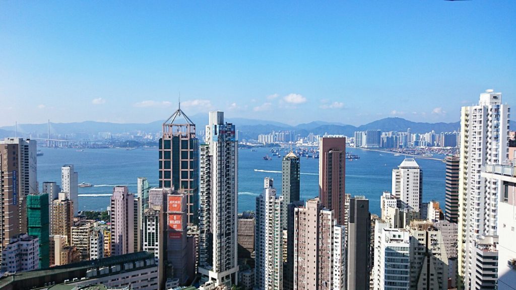 PARKWAY COURT 寶威閣 – 10