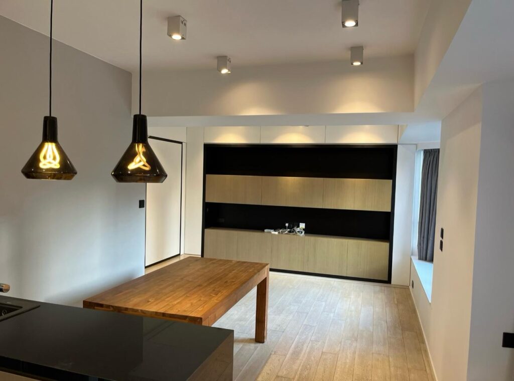 1 TAI HANG ROAD – 9