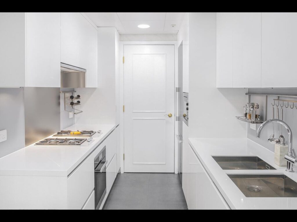 CHELSEA COURT – 4