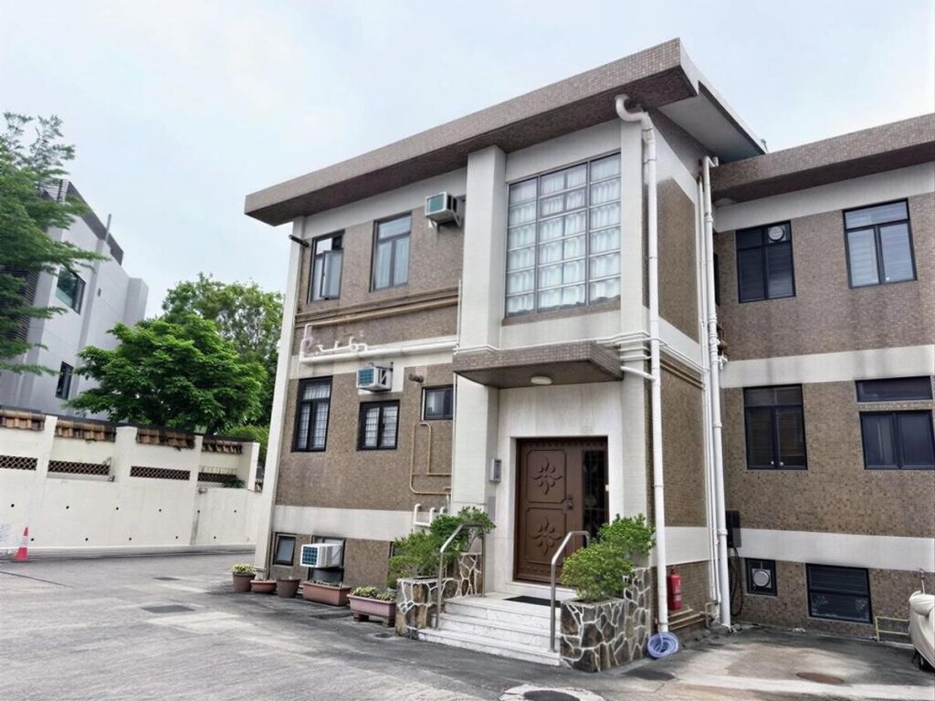 JADE CREST – 1