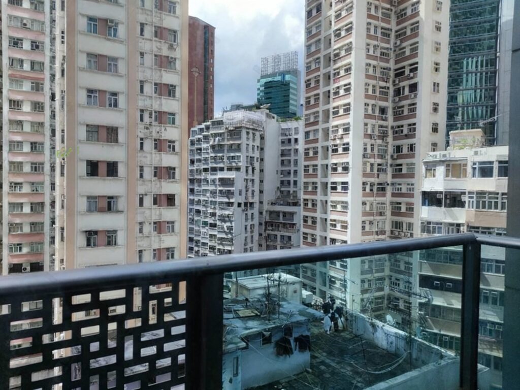 J RESIDENCE 1 BEDROOM – 2