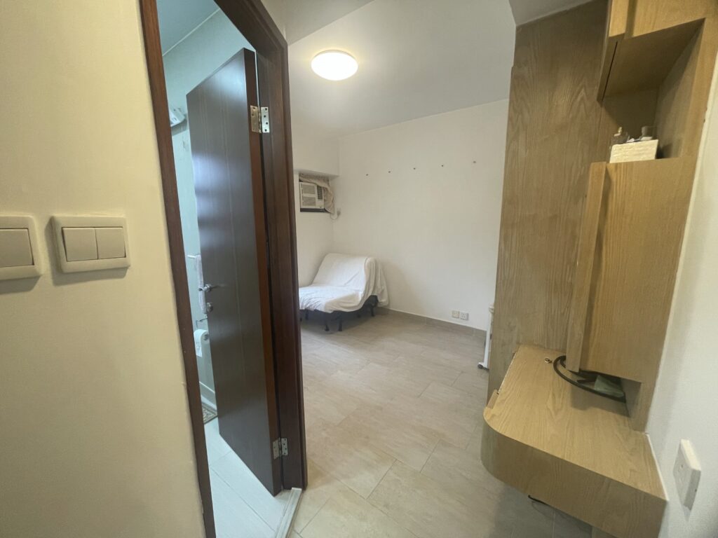 BOWIE COURT – 3