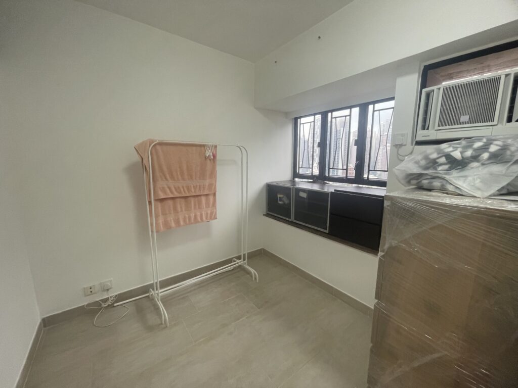 BOWIE COURT – 6
