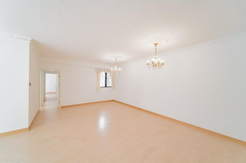 CLOVELLY COURT 嘉富麗苑 – 13