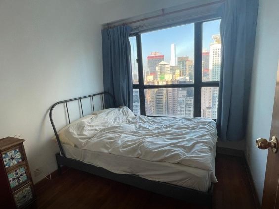 The Bellevue Place – 5
