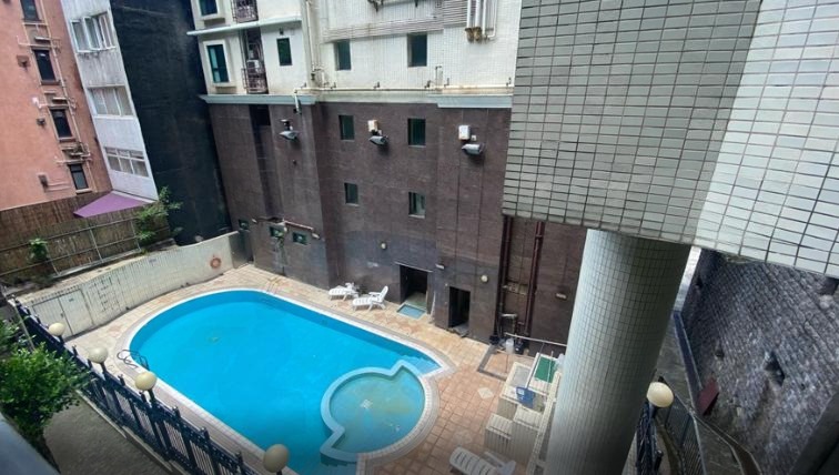 The Bellevue Place – 6