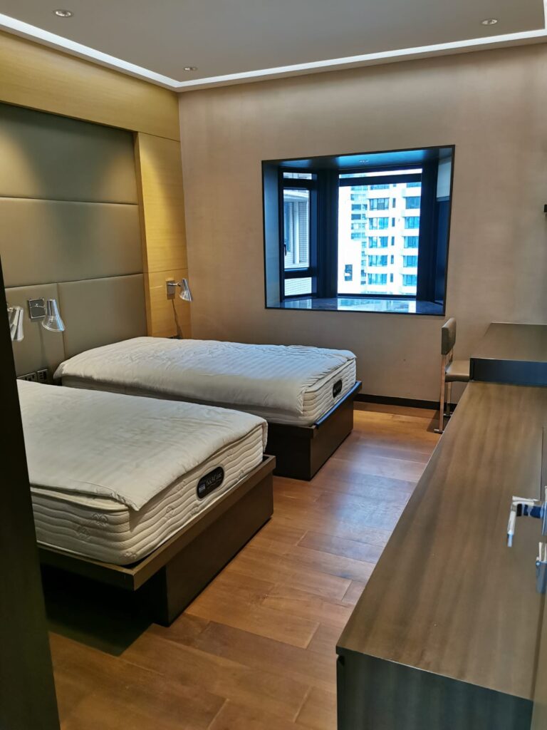 KENNEDY HEIGHTS 堅麗閣 – 1
