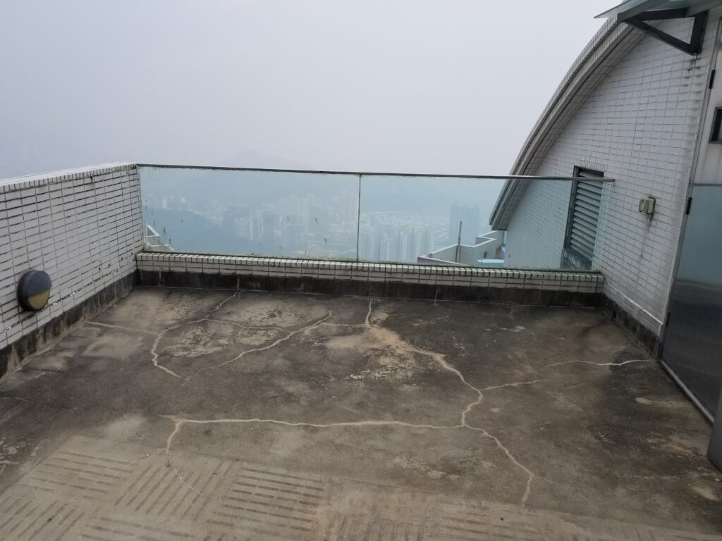 SUNSHINE VILLA 陽光花園 – 19