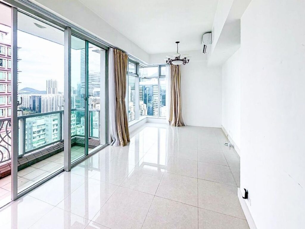 Casa 880 – Modern Living at 880 King’s Road – 14