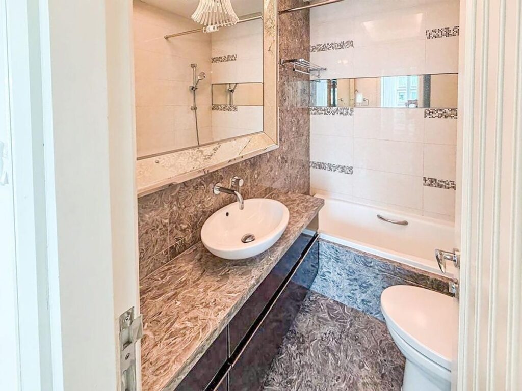 Casa 880 – Modern Living at 880 King’s Road – 7