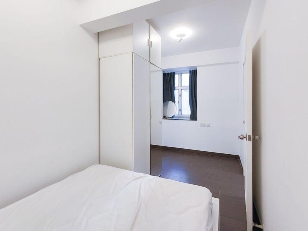 Woodland Court – 4